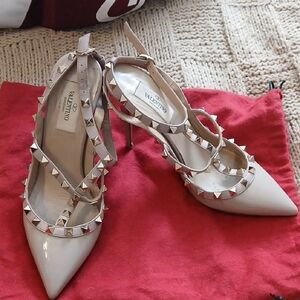 Valentino Women's Beige Studded Heels Size 7 1/2